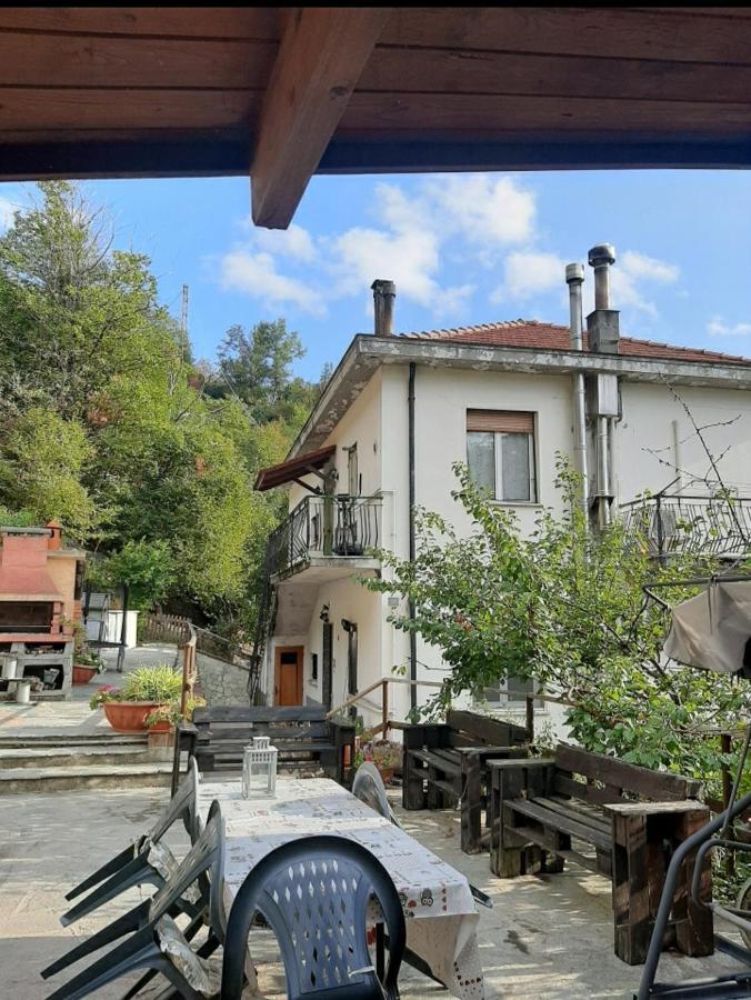 La Tana Dei Conigli Apartment Serra Rocco Exterior photo